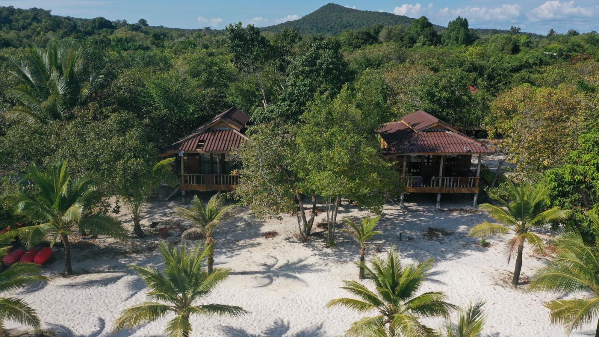Rafikis Ostello Isola di Koh Rong Esterno foto