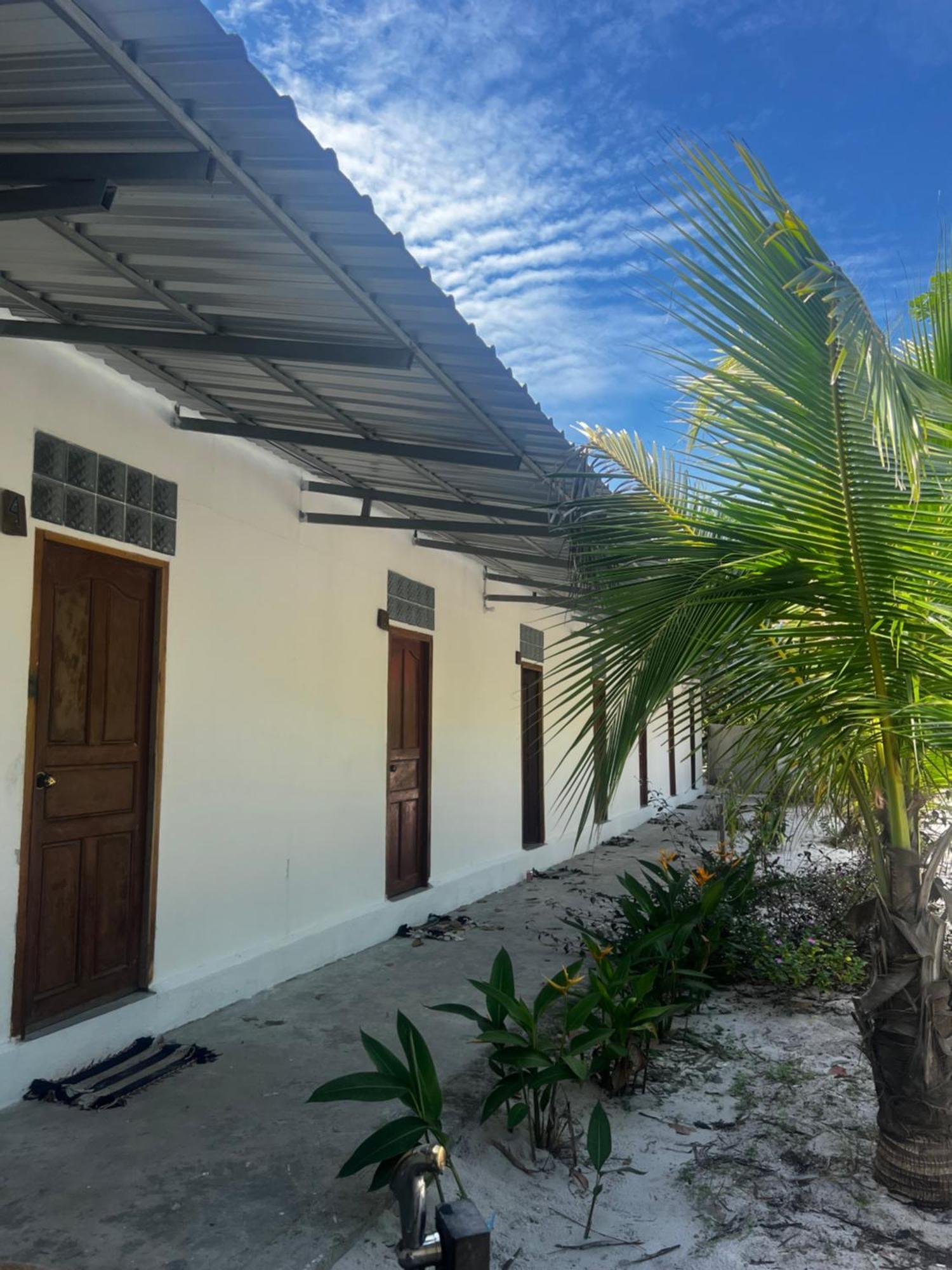 Rafikis Ostello Isola di Koh Rong Esterno foto